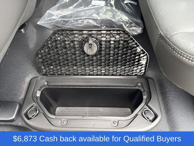 2026 Ram 1500 Express Crew Cab 4x4 57 Box