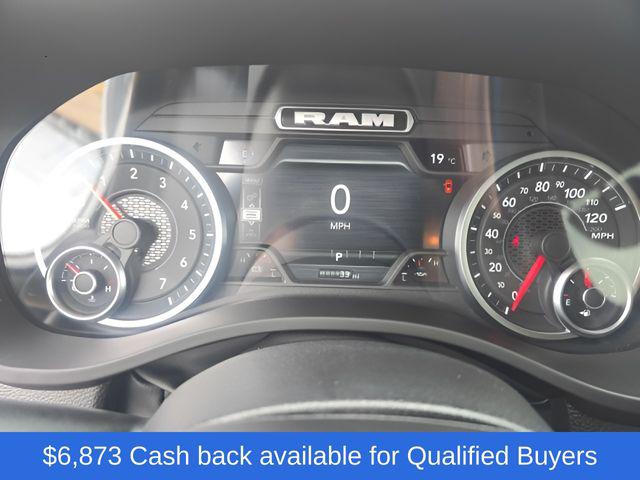 2026 Ram 1500 Express Crew Cab 4x4 57 Box