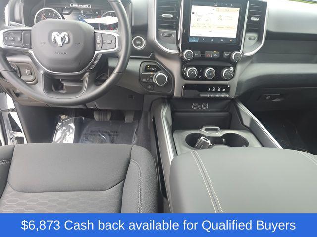 2026 Ram 1500 Express Crew Cab 4x4 57 Box