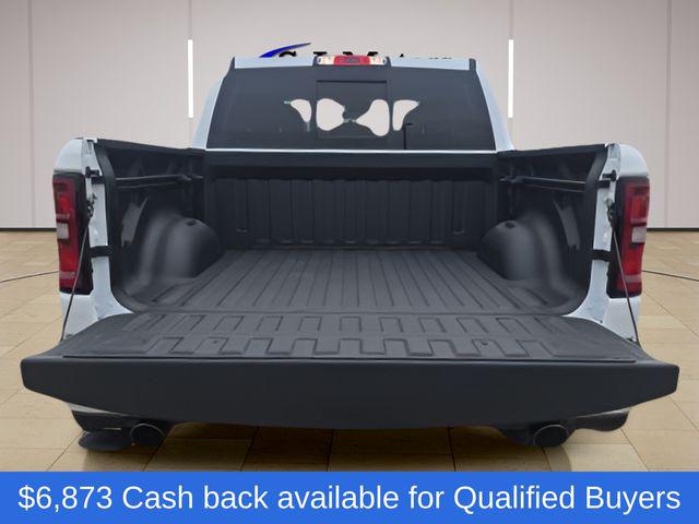 2026 Ram 1500 Express Crew Cab 4x4 57 Box