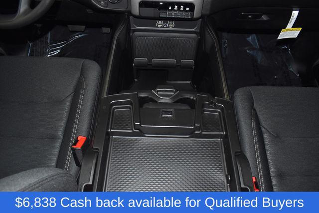 2026 Ram 1500 Express Crew Cab 4x4 57 Box