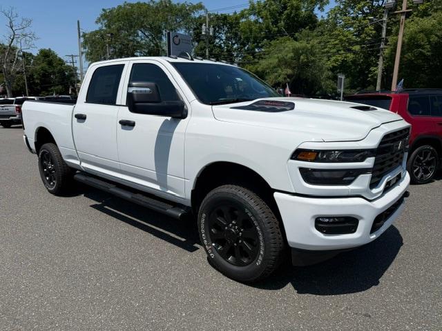 2026 RAM 2500 RAM 2500 BLACK EXPRESS CREW CAB 4X4 64 BOX