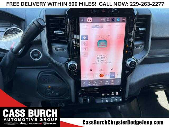 2026 Ram 3500 Tradesman Crew Cab 4x4 8' Box