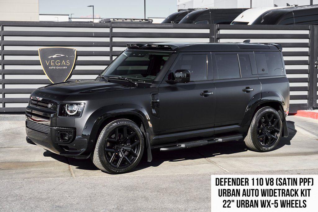 /2024 Land-Rover Defender