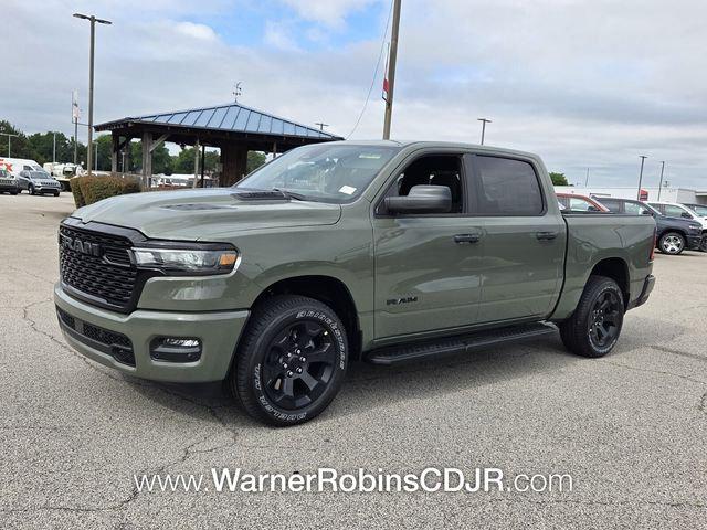 2026 RAM Ram 1500 RAM 1500 EXPRESS CREW CAB 4X4 57 BOX