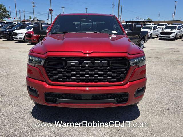 2026 RAM 1500 RAM 1500 EXPRESS CREW CAB 4X4 57 BOX