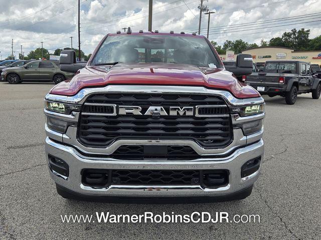 2026 RAM Ram 3500 RAM 3500 TRADESMAN CREW CAB 4X4 8 BOX