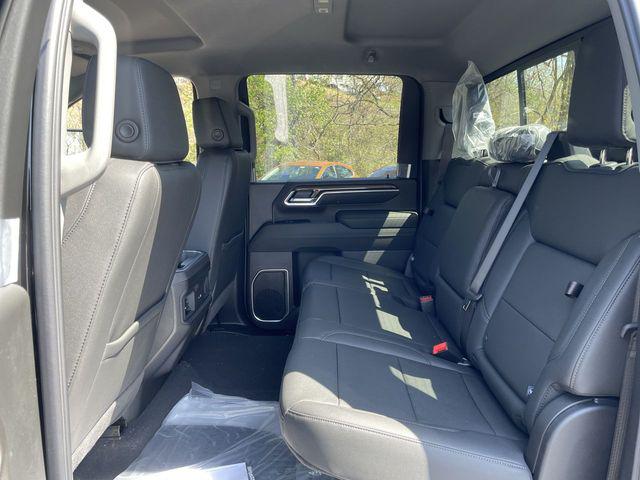 2026 Chevrolet Silverado 3500HD Crew Cab, Standard Bed, LT, 4WD