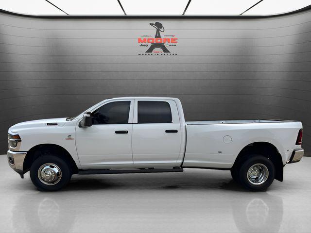2026 Ram 3500 Tradesman Crew Cab 4x4 8' Box