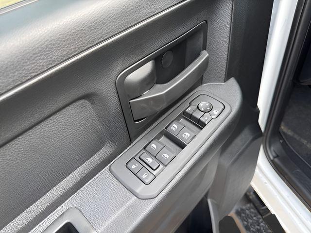 2026 Ram 3500 Tradesman Crew Cab 4x4 8' Box