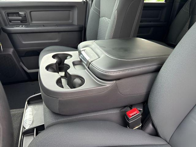2026 Ram 3500 Tradesman Crew Cab 4x4 8' Box