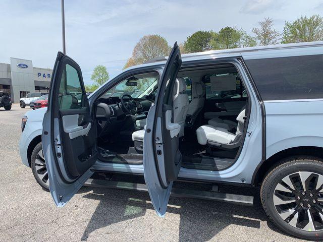 2026 Ford Expedition Max Platinum MAX