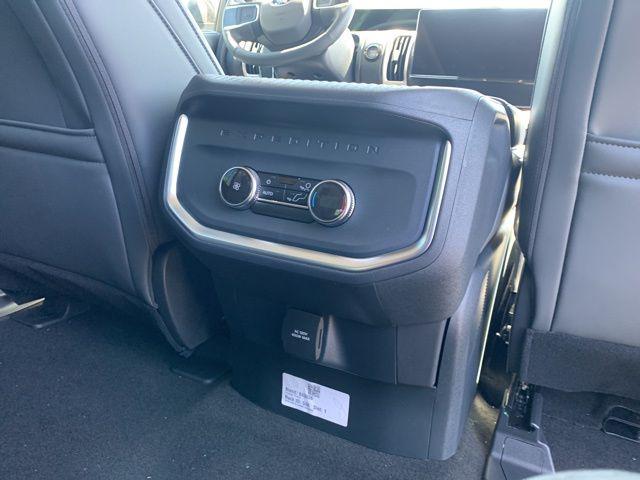 2026 Ford Expedition Max Active MAX