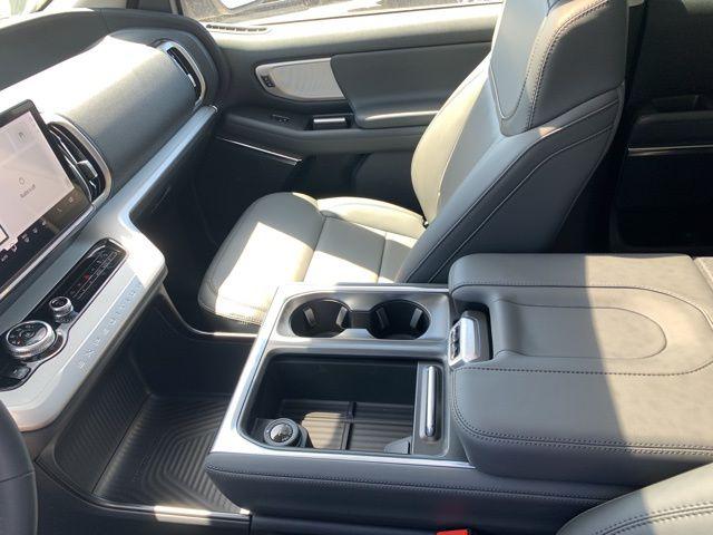 2026 Ford Expedition Max Active MAX