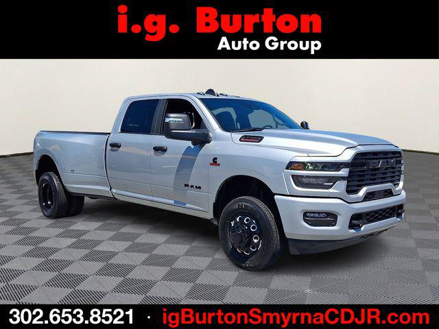 2026 RAM Ram 3500 RAM 3500 BIG HORN CREW CAB 4X4 8 BOX
