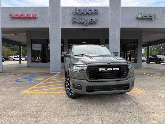 2026 Ram 1500 Laramie Crew Cab 4x4 5'7" Box