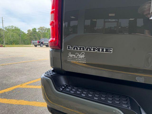 2026 Ram 1500 Laramie Crew Cab 4x4 5'7" Box