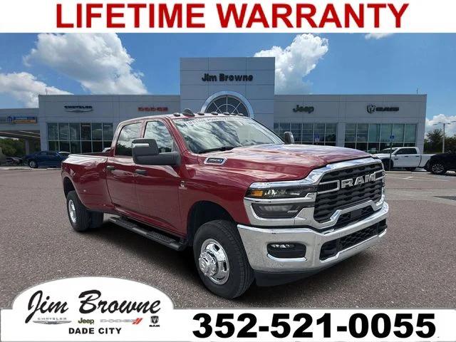 2026 RAM Ram 3500 RAM 3500 TRADESMAN CREW CAB 4X4 8 BOX