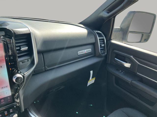 2026 Ram 3500 Lone Star Crew Cab 4x4 8' Box