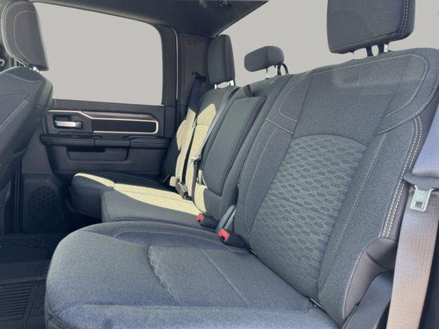 2026 Ram 3500 Lone Star Crew Cab 4x4 8' Box