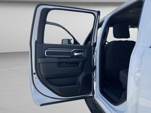 2026 Ram 3500 Lone Star Crew Cab 4x4 8' Box
