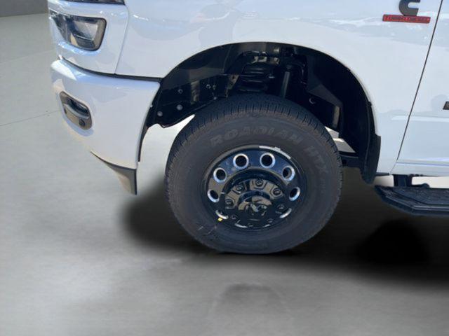 2026 Ram 3500 Lone Star Crew Cab 4x4 8' Box