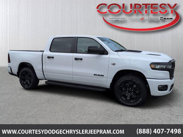 2026 RAM Ram 1500 RAM 1500 EXPRESS CREW CAB 4X4 57 BOX