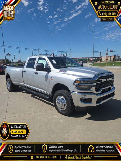 2026 RAM Ram 3500 RAM 3500 TRADESMAN CREW CAB 4X4 8 BOX