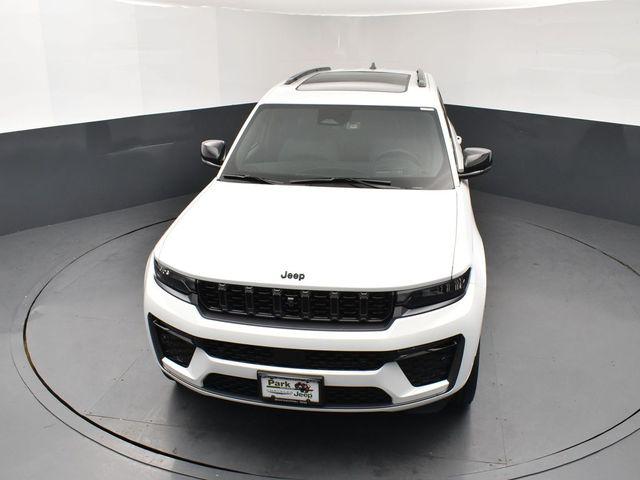 2026 Jeep Grand Cherokee L Limited 4x4