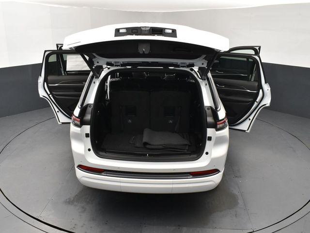 2026 Jeep Grand Cherokee L Limited 4x4