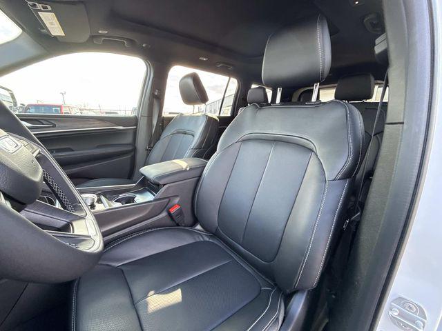 2026 Jeep Grand Cherokee L Limited Reserve 4x4