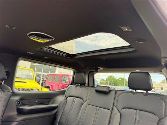 2026 Jeep Grand Wagoneer Limited Reserve 4x4