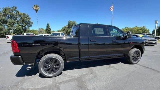 2026 RAM Ram 3500 RAM 3500 LARAMIE MEGA CAB 4X4 64 BOX