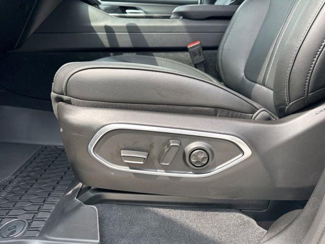2026 Jeep Grand Wagoneer Upland 4x4
