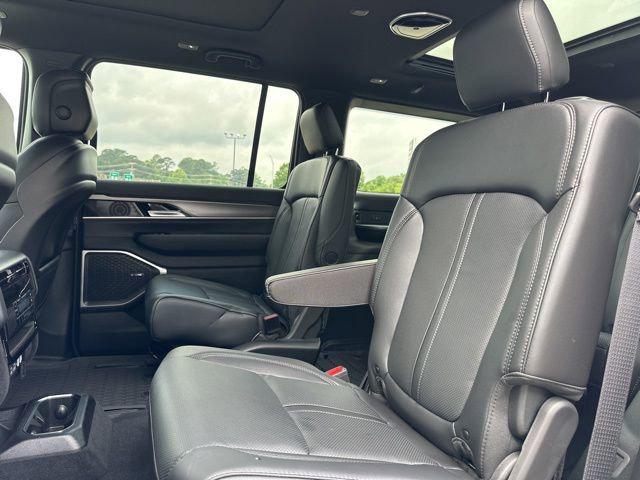 2026 Jeep Grand Wagoneer Upland 4x4
