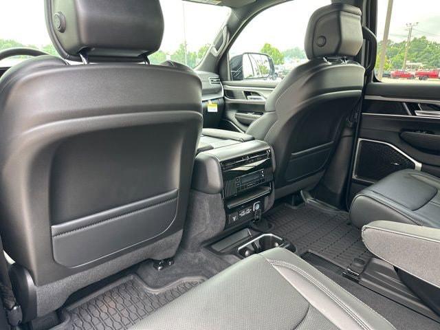 2026 Jeep Grand Wagoneer Upland 4x4