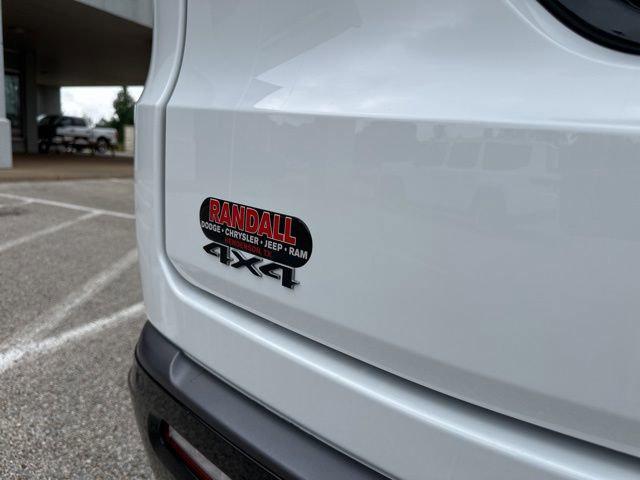 2026 Jeep Grand Wagoneer Upland 4x4