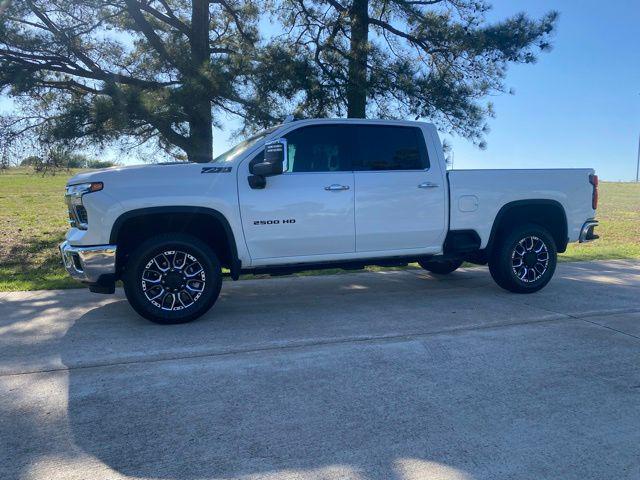 2024 Chevrolet Silverado 2500HD 4WD Crew Cab Standard Bed LTZ