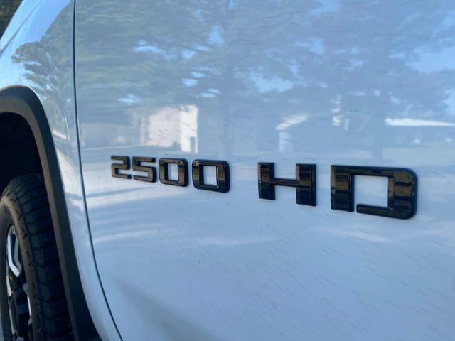 2024 Chevrolet Silverado 2500HD 4WD Crew Cab Standard Bed LTZ