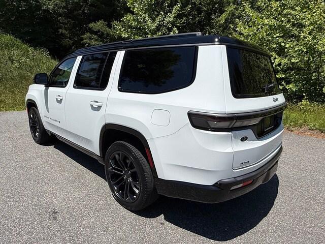 2026 Jeep Grand Wagoneer Summit Reserve 4x4
