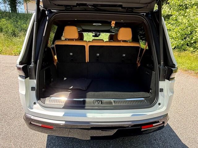 2026 Jeep Grand Wagoneer Summit Reserve 4x4