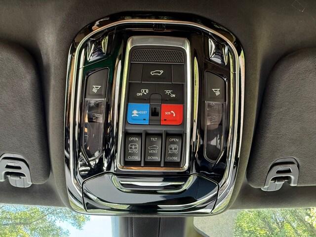 2026 Jeep Grand Wagoneer Summit Reserve 4x4