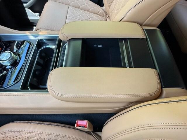 2026 Jeep Grand Wagoneer Summit Reserve 4x4