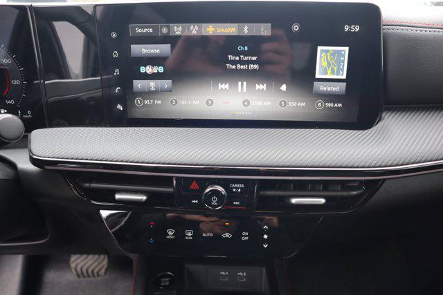 2025 Nissan Kicks SR Intelligent AWD