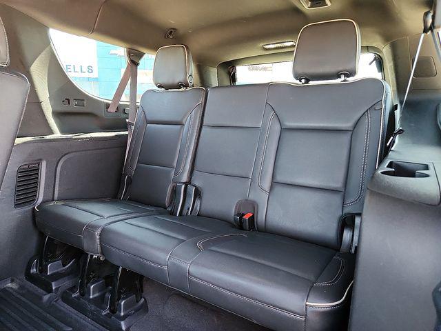 2022 Chevrolet Suburban 4WD Premier