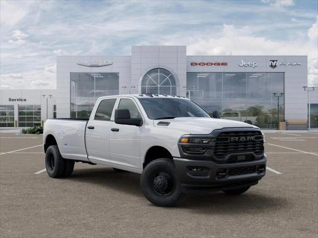 2026 Ram 3500 Tradesman Crew Cab 4x4 8' Box
