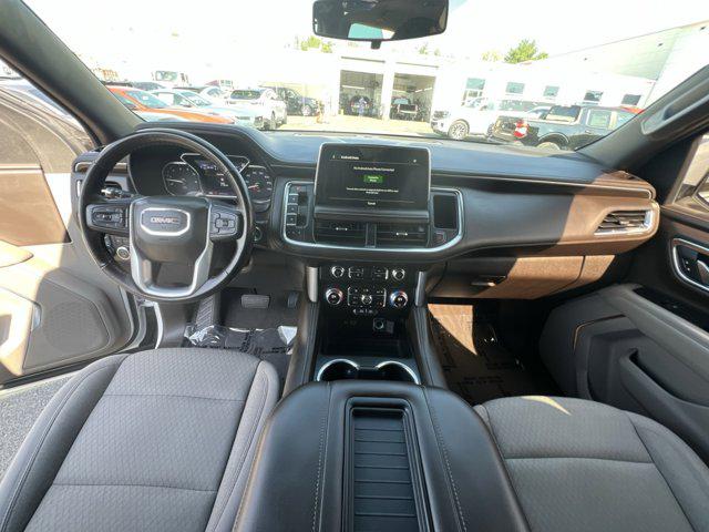 2021 GMC Yukon XL 4WD SLE