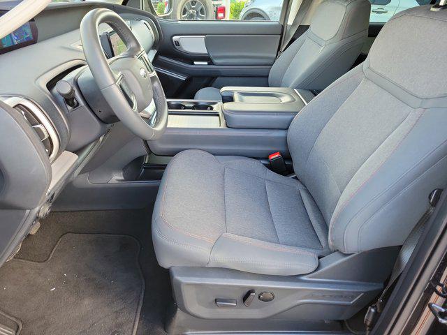 2025 Ford Expedition Active MAX