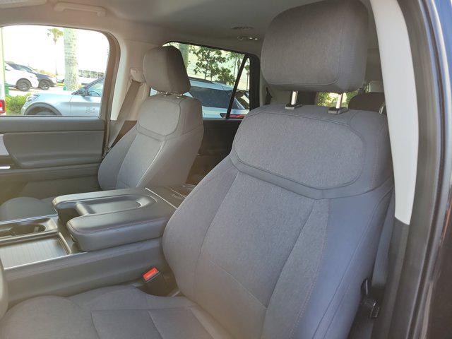2025 Ford Expedition Active MAX