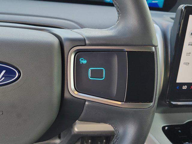 2025 Ford Expedition Active MAX